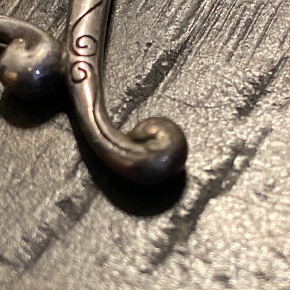 Brighton TUSCAN HEART open etched and scrolled necklace (19) - Picture 2 of 3